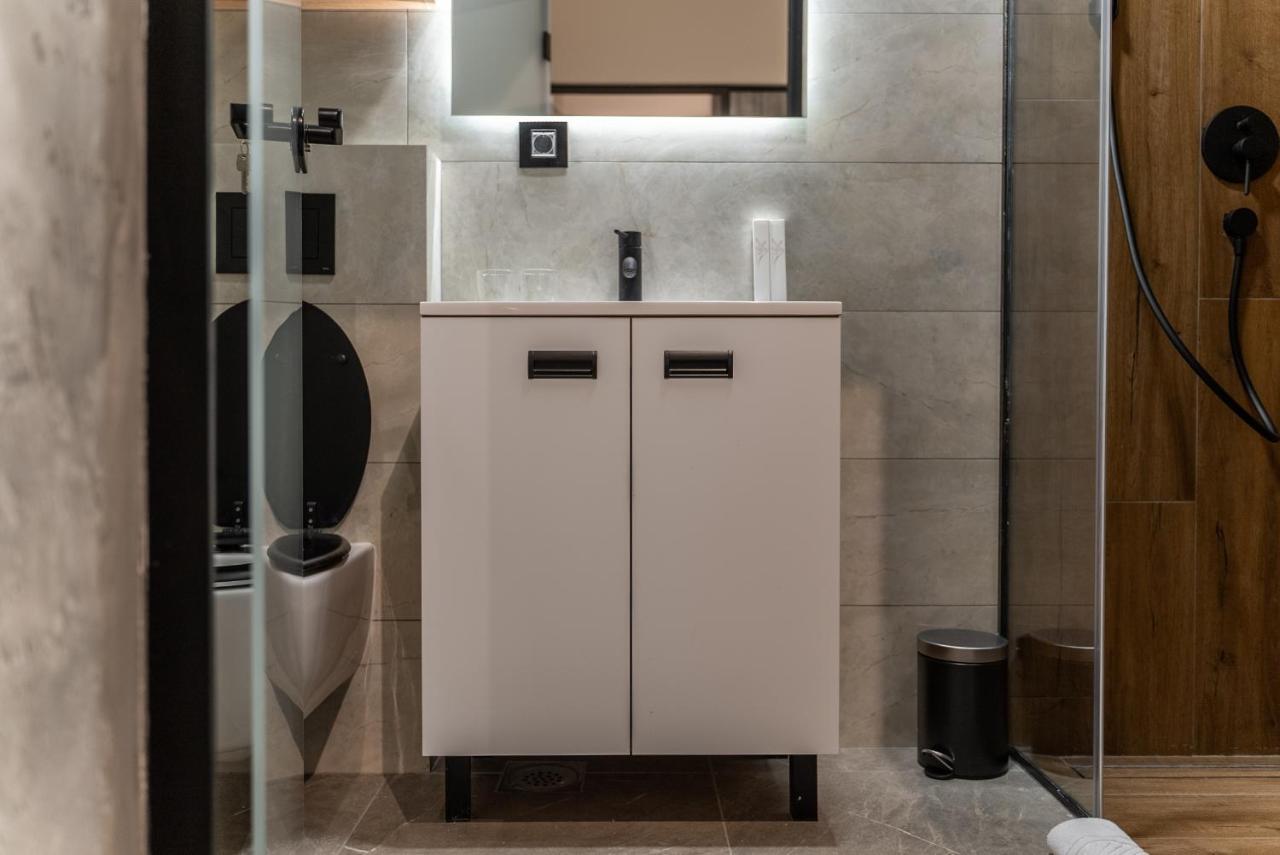 Silver Luxury Suites Белград Екстериор снимка