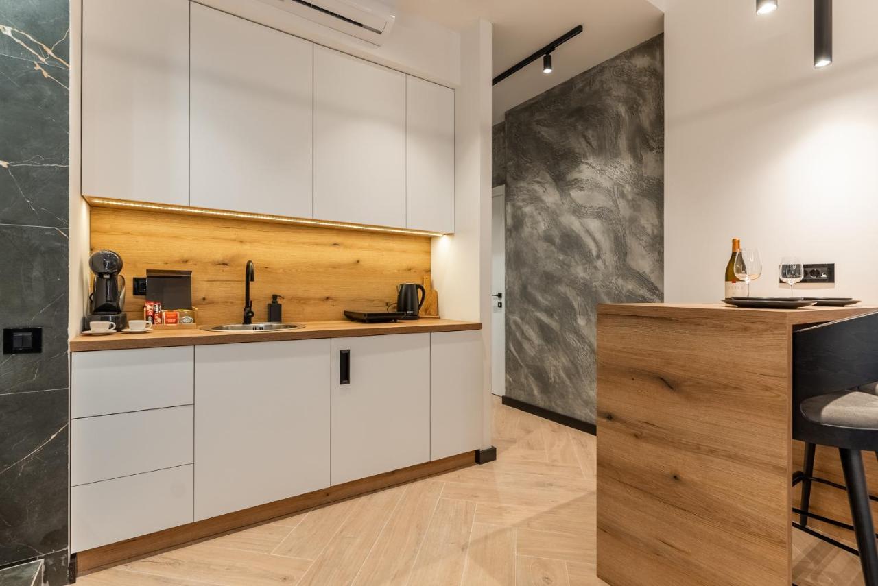Silver Luxury Suites Белград Екстериор снимка