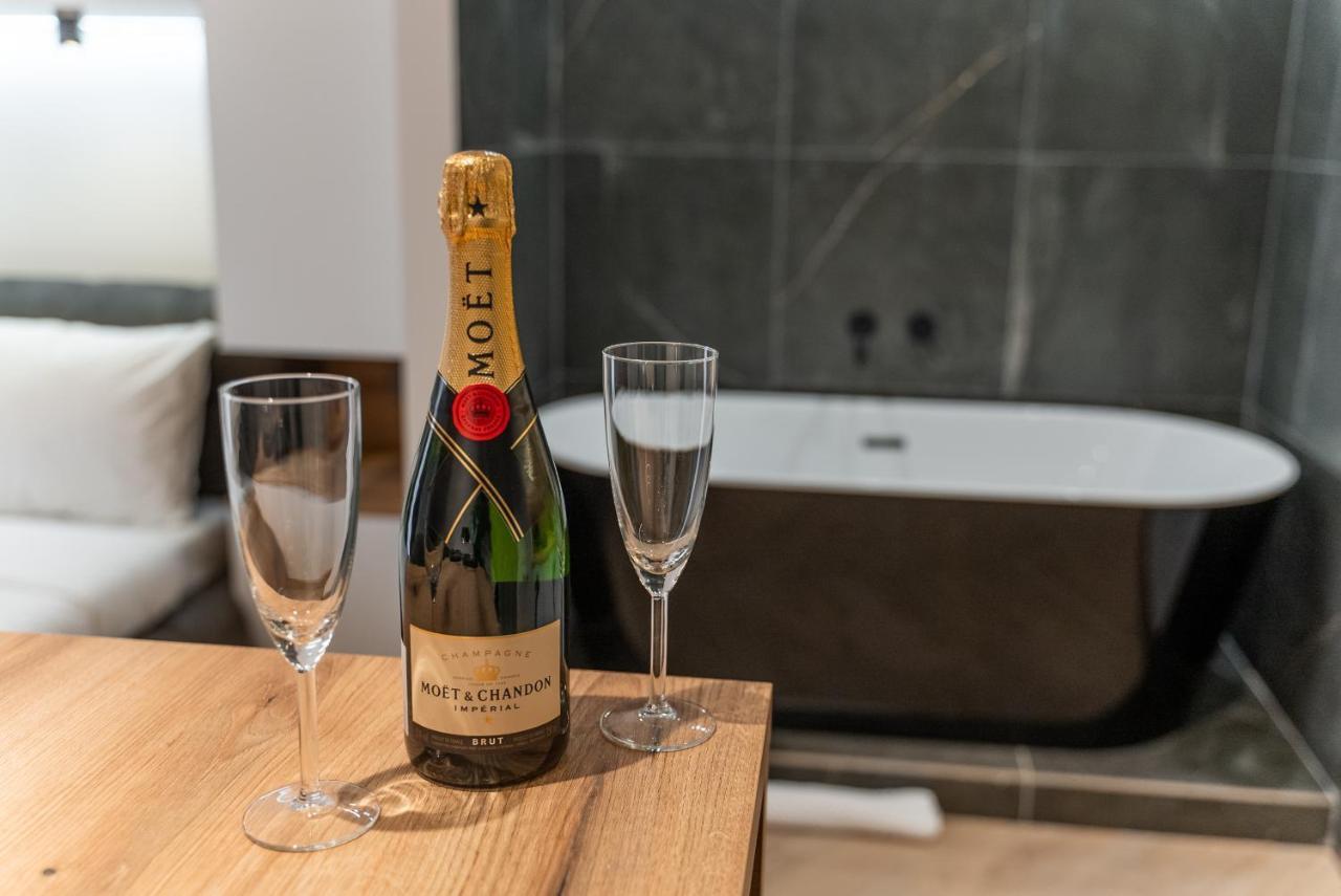 Silver Luxury Suites Белград Екстериор снимка